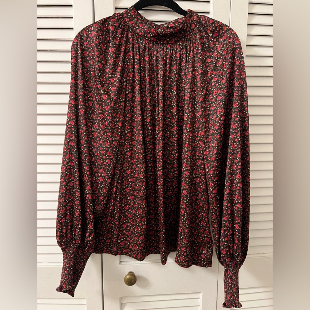 Gap like new satin mock neck floral blouse.